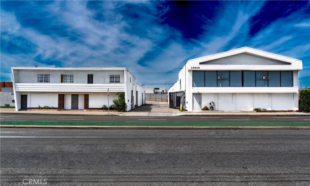 13623 Crenshaw, Hawthorne, CA 90250 — photo 1
