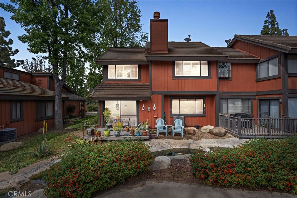 152 Cedar Creek, San Dimas, CA 91773 — photo 1
