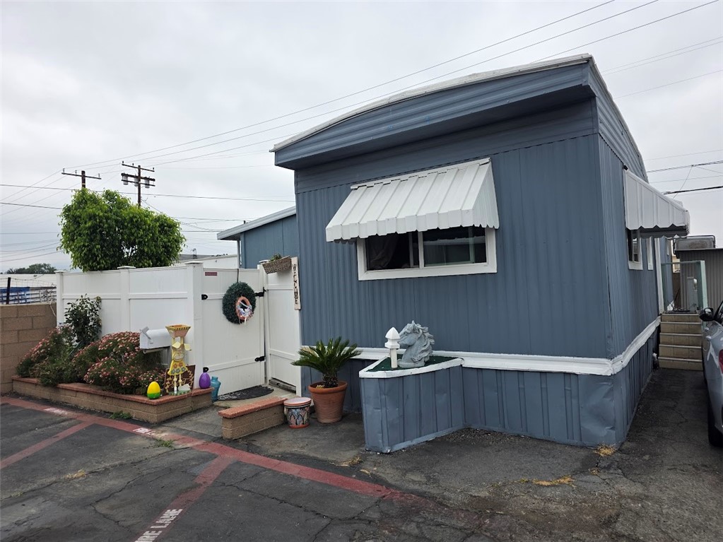 716 N Grand Avenue J1, Covina, CA 91724 — photo 1