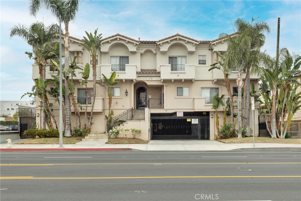 7124 Woodman 3, Van Nuys, CA 91405 — photo 1