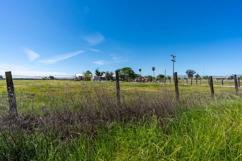 23429 Highway 152, Los Banos, CA 93635 — photo 1