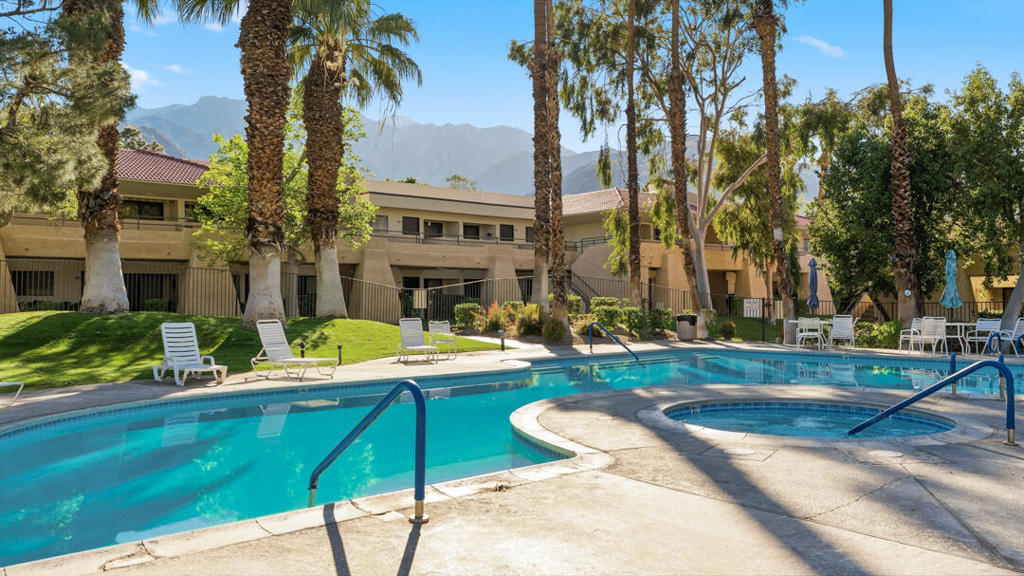 2820 N Arcadia Court 101, Palm Springs, CA 92262 — photo 1
