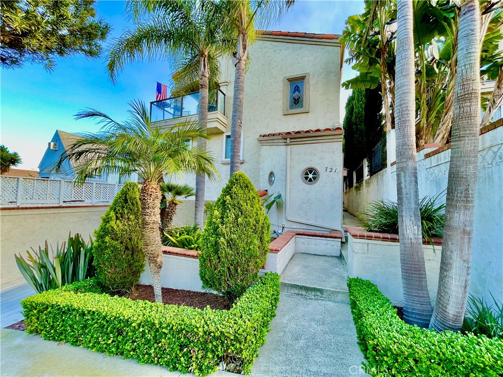 721 W 27th 1, San Pedro, CA 90731 — photo 1