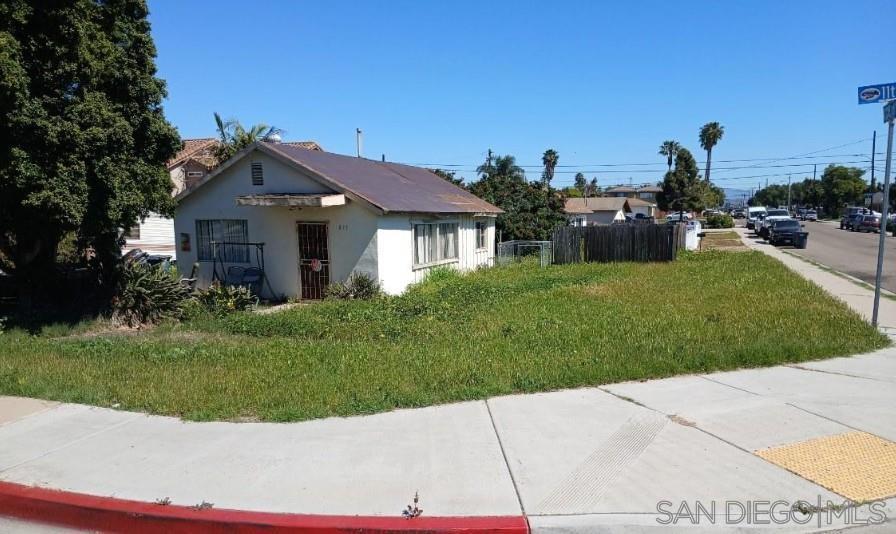 875 11th Street, Imperial Beach, CA 91932 — photo 1