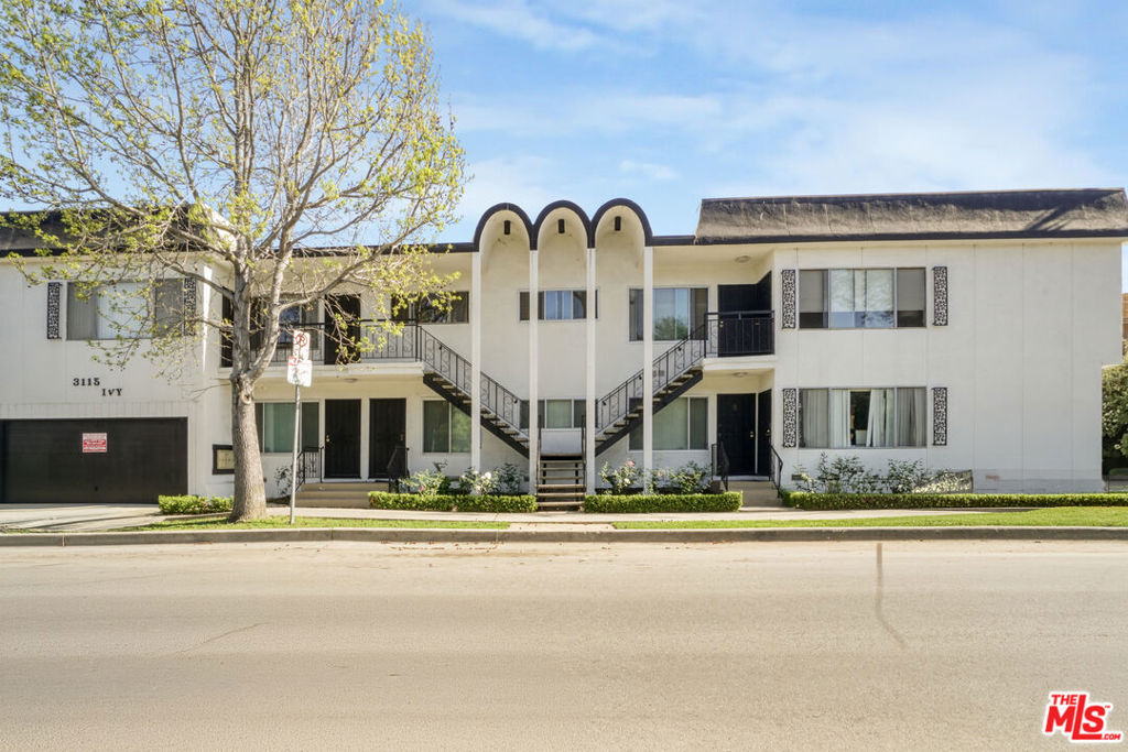 3115 Ivy Street, Los Angeles, CA 90034 — photo 1