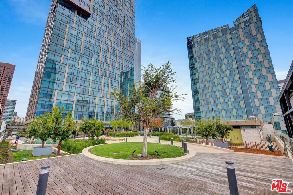 889 Francisco Street 911, Los Angeles, CA 90017 — photo 1