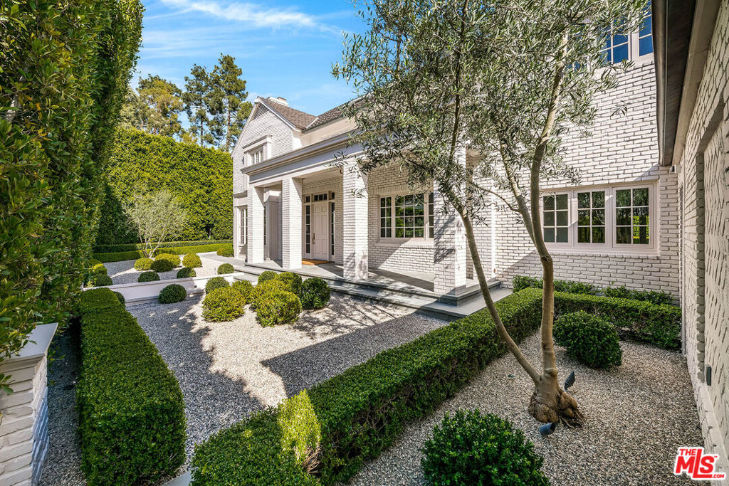 9551 Lime Orchard Road, Beverly Hills, CA 90210 — photo 1