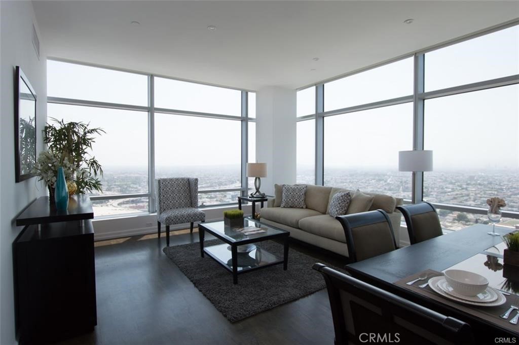 900 W Olympic Boulevard 36B, Los Angeles, CA 90015 — photo 1