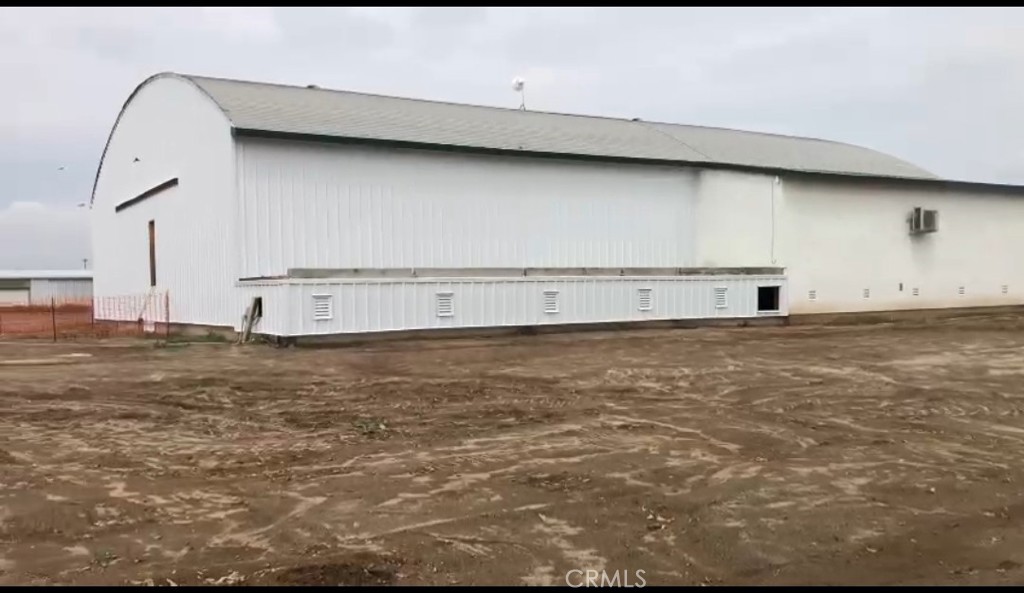 34284 Road 196