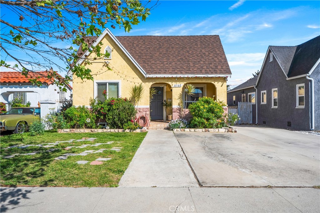 8766 Dalton Avenue, Los Angeles, CA 90047 — photo 1