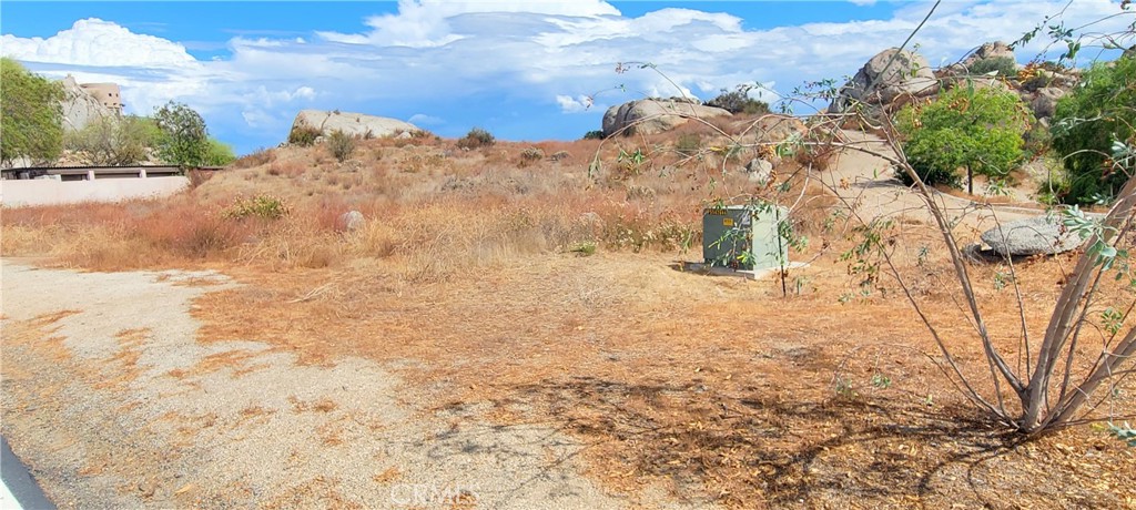 23698 Tapatia, Homeland, CA 92548 — photo 1