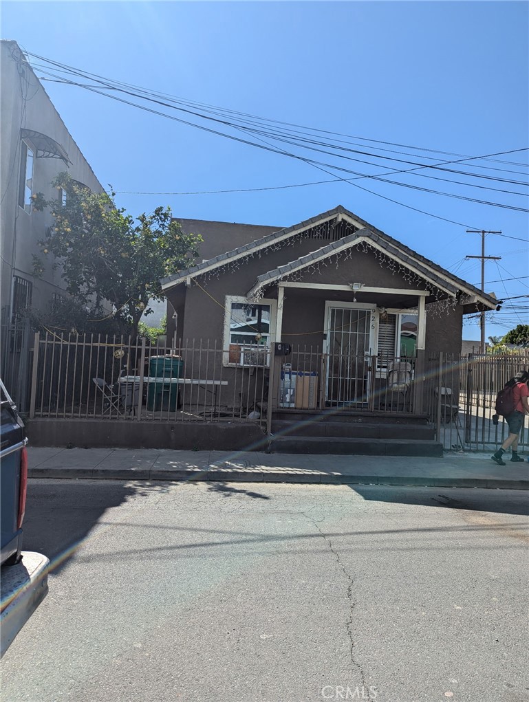 926 E 11th, Long Beach, CA 90813 — photo 1