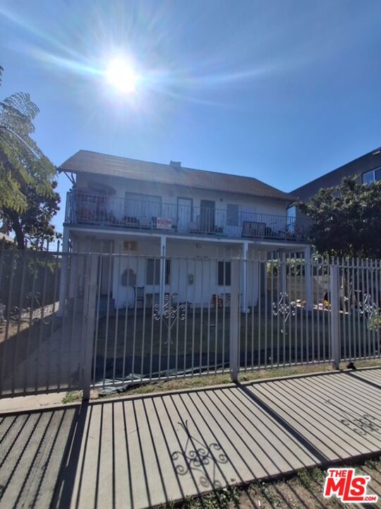 5736 Camerford Avenue, Los Angeles, CA 90038 — photo 1