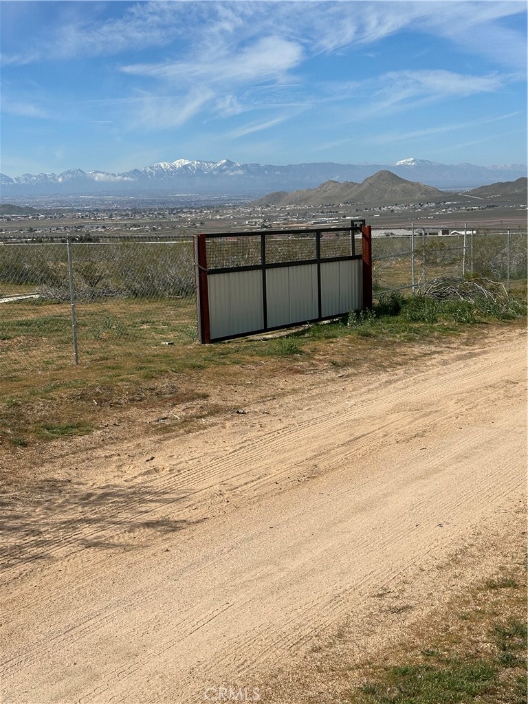 0 Chrysolite, Apple Valley, CA 92307 — photo 1