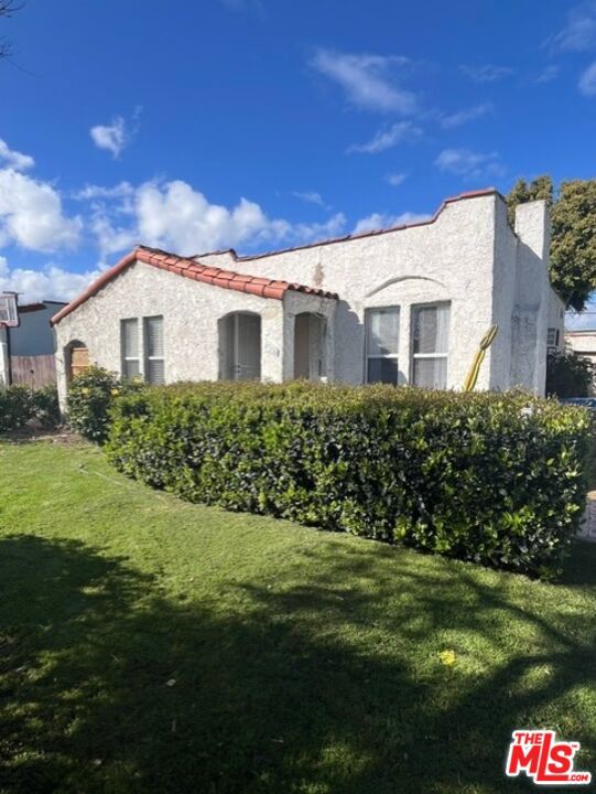 4354 Coolidge Avenue, Los Angeles, CA 90066 — photo 1