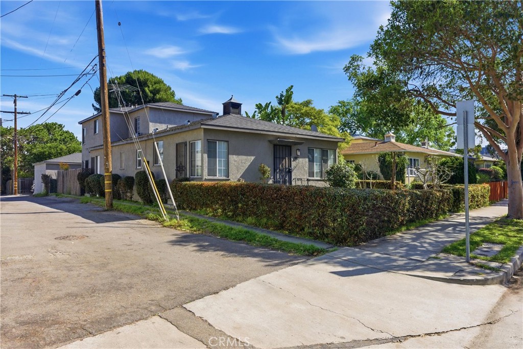 2117 Stewart Street, Santa Monica, CA 90404 — photo 1