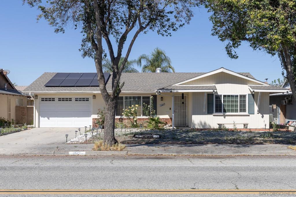1540 W Whittier Avenue, Hemet, CA 92543 — photo 1