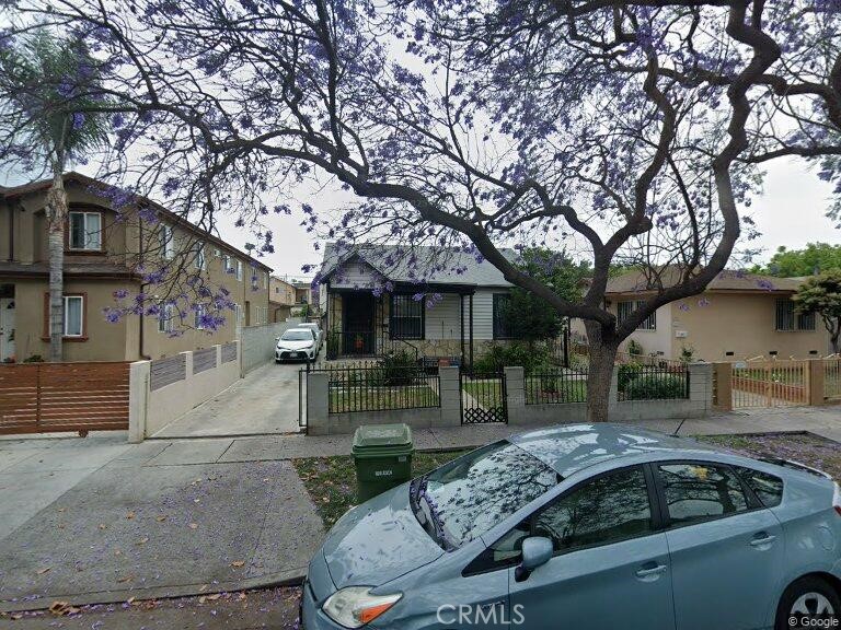 911 E 77th, Los Angeles, CA 90001 — photo 1