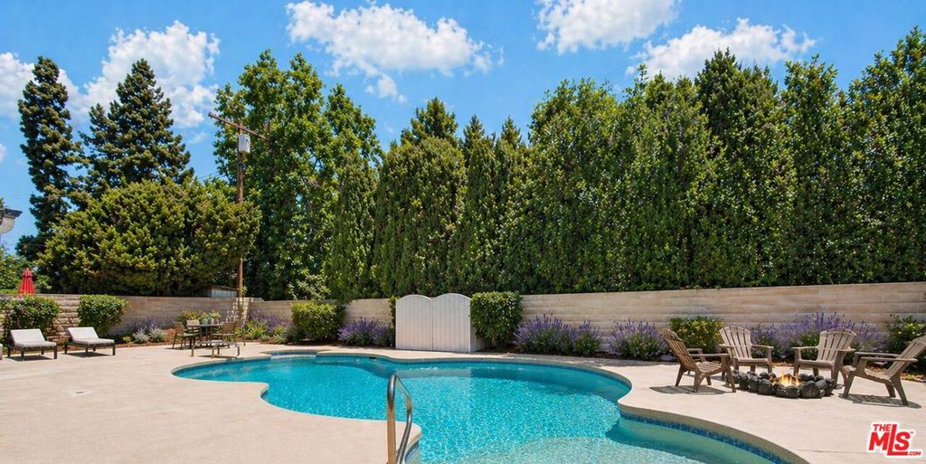 10200 Shoshone Avenue, Northridge, CA 91325 — photo 1
