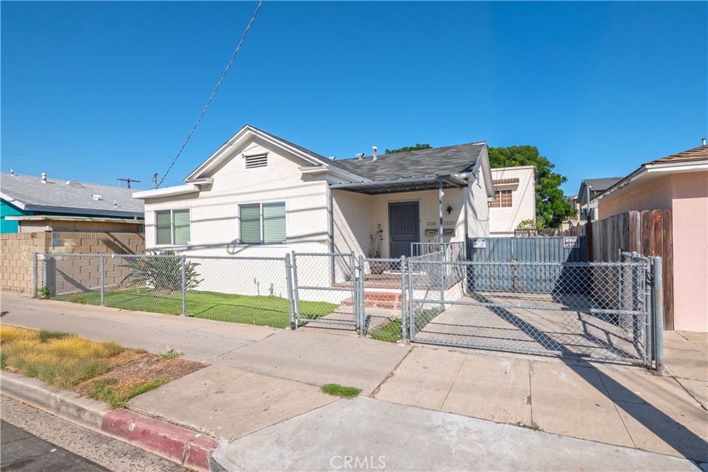 1316 S Grand, San Pedro, CA 90731 — photo 1