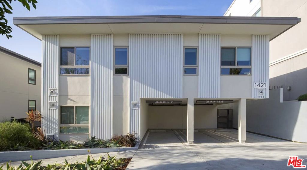 1421 Barry Avenue, Los Angeles, CA 90025 — photo 1