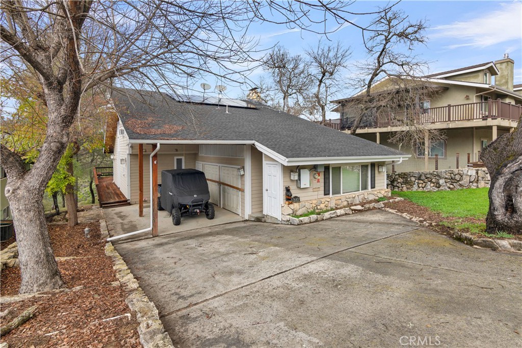 2647 Oak Shores, Bradley, CA 93426 — photo 1