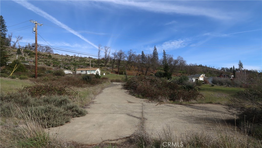 15057 E Hoberg Drive
