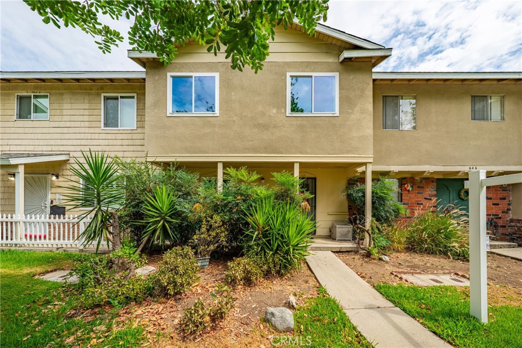 644 E Lee Place, Azusa, CA 91702 — photo 1