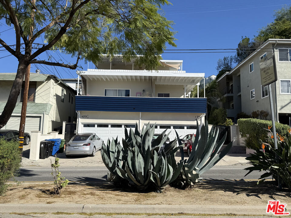 4211 Franklin Avenue, Los Angeles, CA 90027 — photo 1