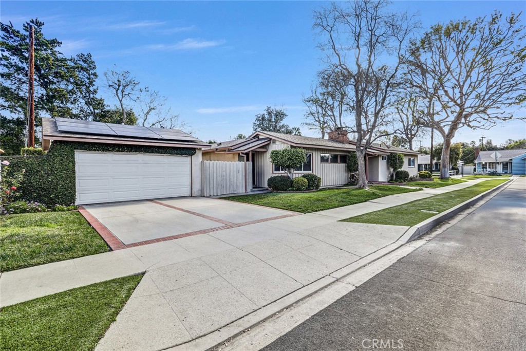 5906 Colbath, Valley Glen, CA 91401 — photo 1