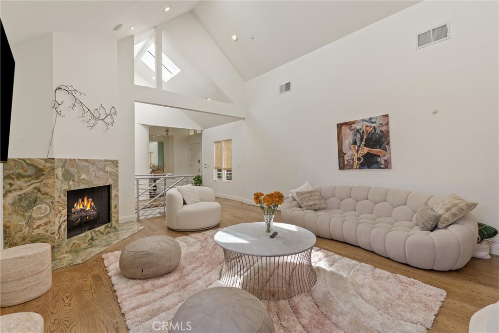 2127 Kress Street, Hollywood Hills, CA 90046 — photo 1