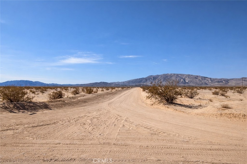 2 Mile, 29 Palms, CA 92277 — photo 1