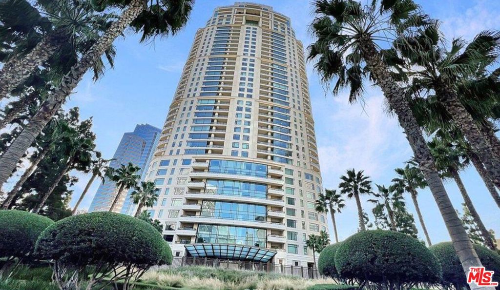 1 W Century Drive 28B, Los Angeles, CA 90067 — photo 1