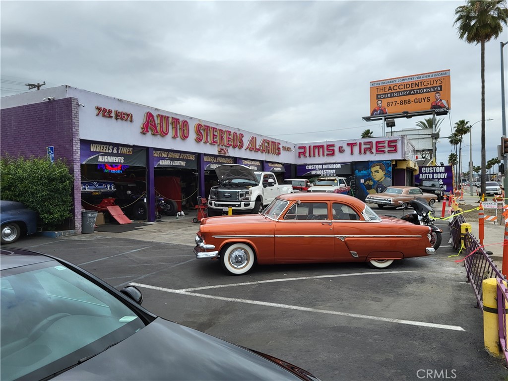 5747 Whittier Boulevard, Los Angeles, CA 90022 — photo 1