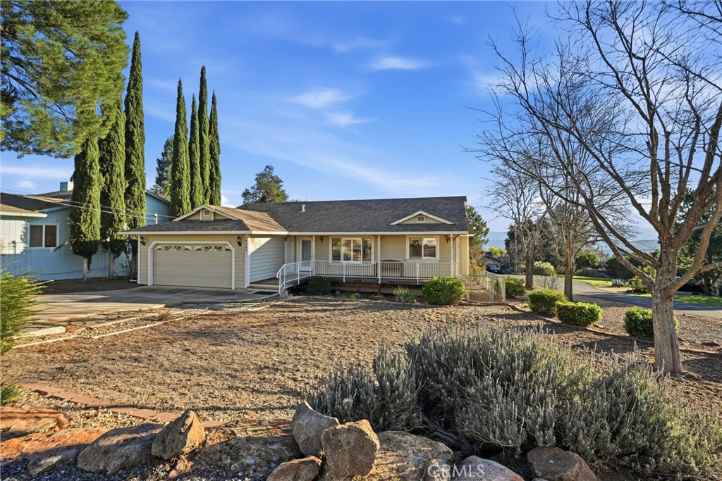 19093 Ravenhill Road, Hidden Valley Lake, CA 95467 — photo 1