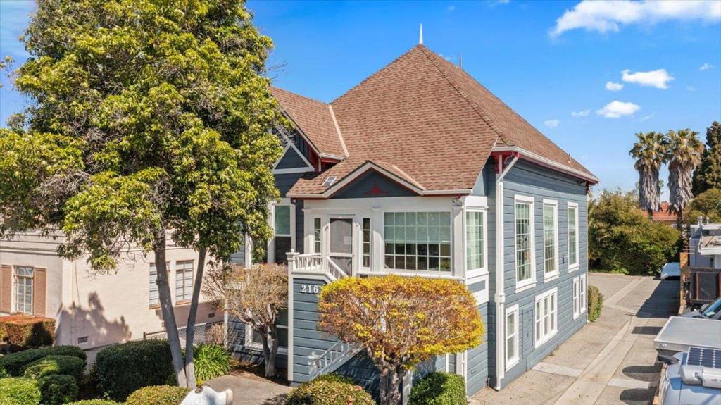 216 N San Mateo Drive, San Mateo, CA 94401 — photo 1