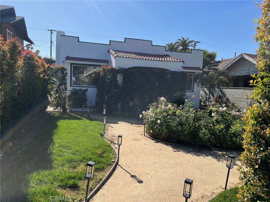 412 E Columbia, Pomona, CA 91767 — photo 1