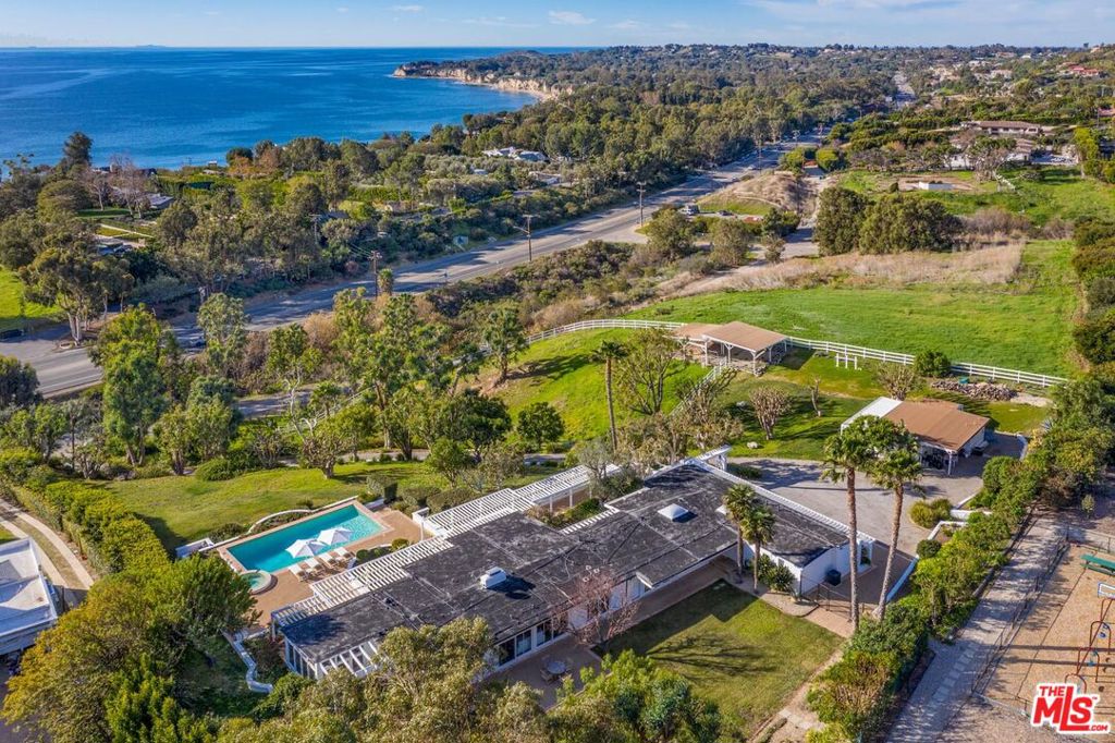 27727 Pacific Coast Highway, Malibu, CA 90265 — photo 1