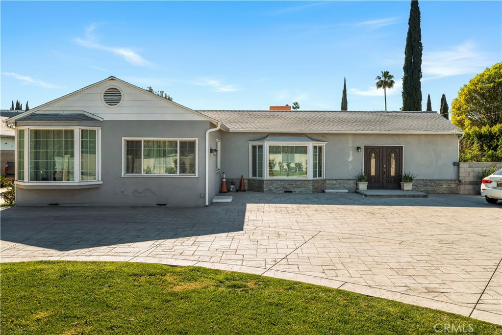 15358 Cohasset, Van Nuys, CA 91406 — photo 1