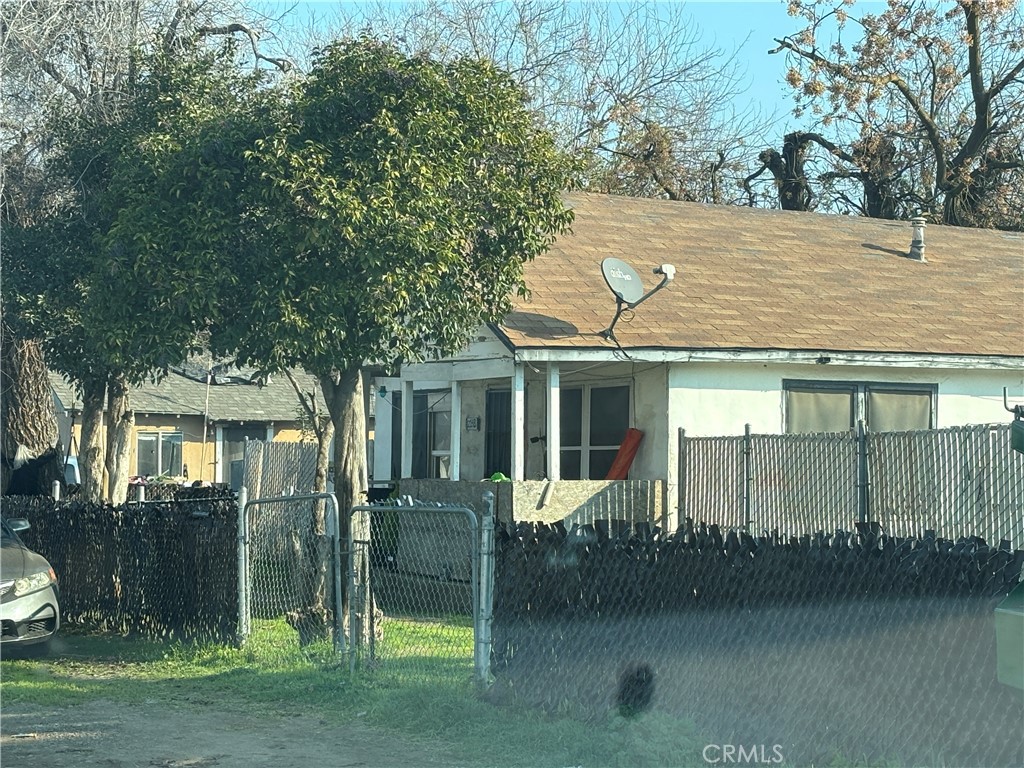 2148 Keely, Merced, CA 95340 — photo 1