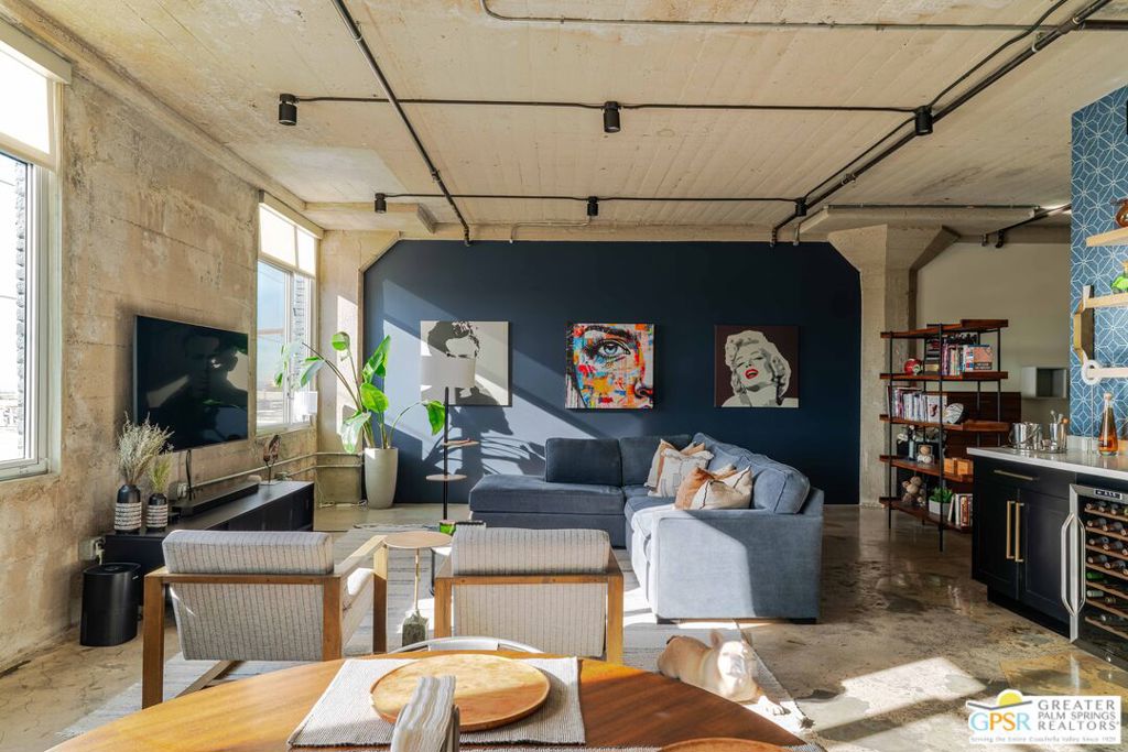 825 E 4th Street 508, Los Angeles, CA 90013 — photo 1