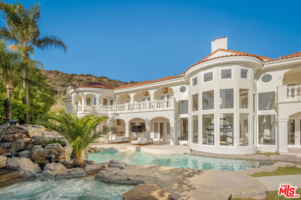 25665 Mulholland Highway, Calabasas, CA 91302 — photo 1