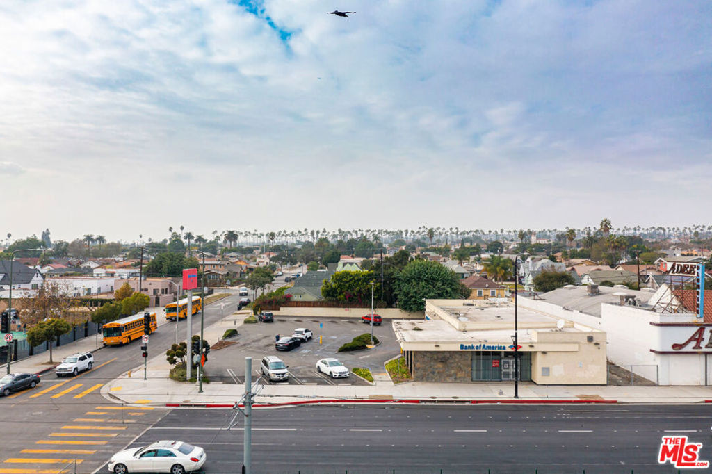 5471 Crenshaw Boulevard, Los Angeles, CA 90043 — photo 1