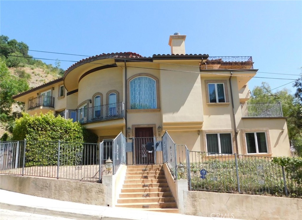 9706 Hensal Road, Beverly Hills, CA 90210 — photo 1