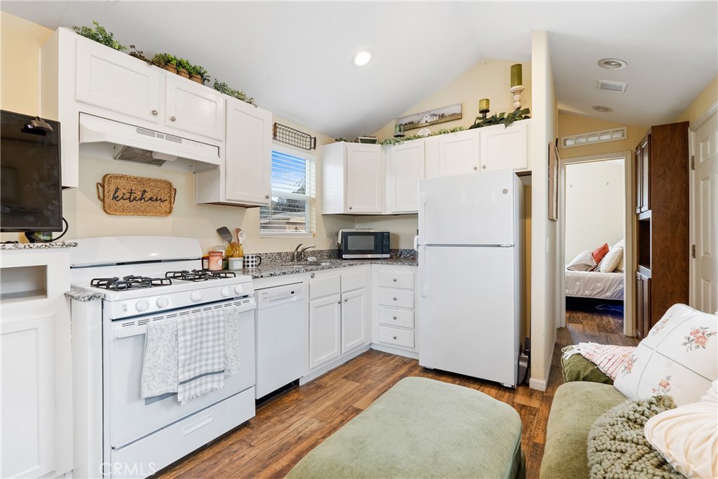 145 South Street B5, San Luis Obispo, CA 93401 — photo 1
