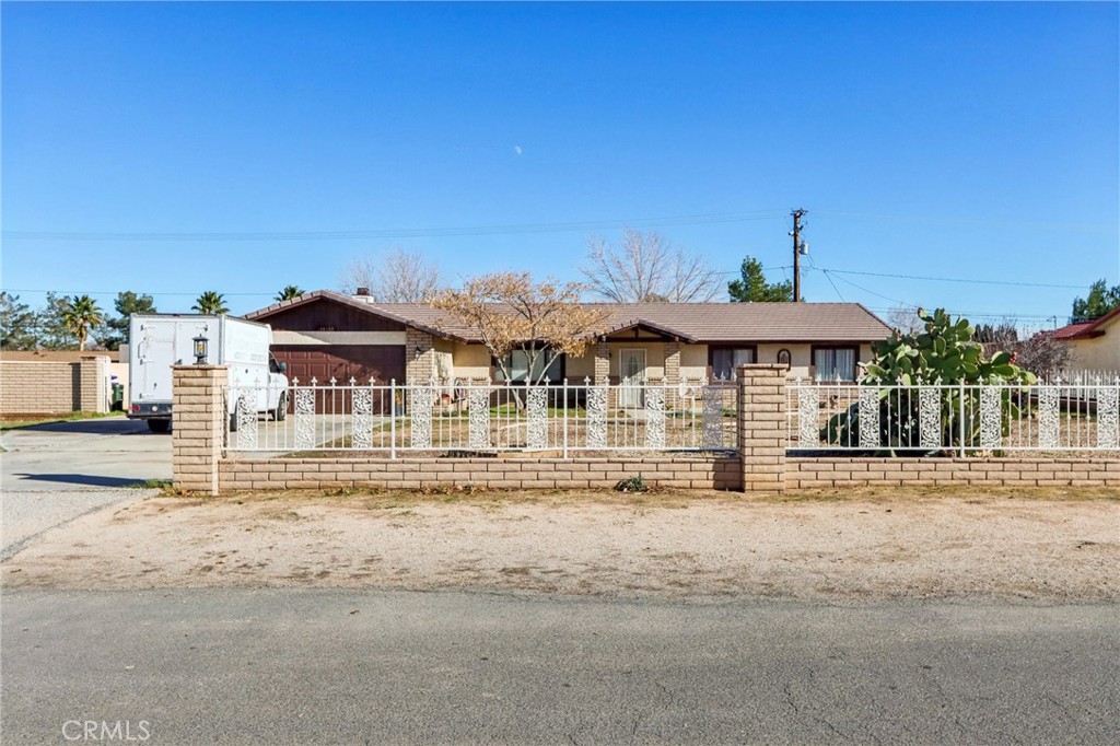 14057 Crow, Apple Valley, CA 92307 — photo 1