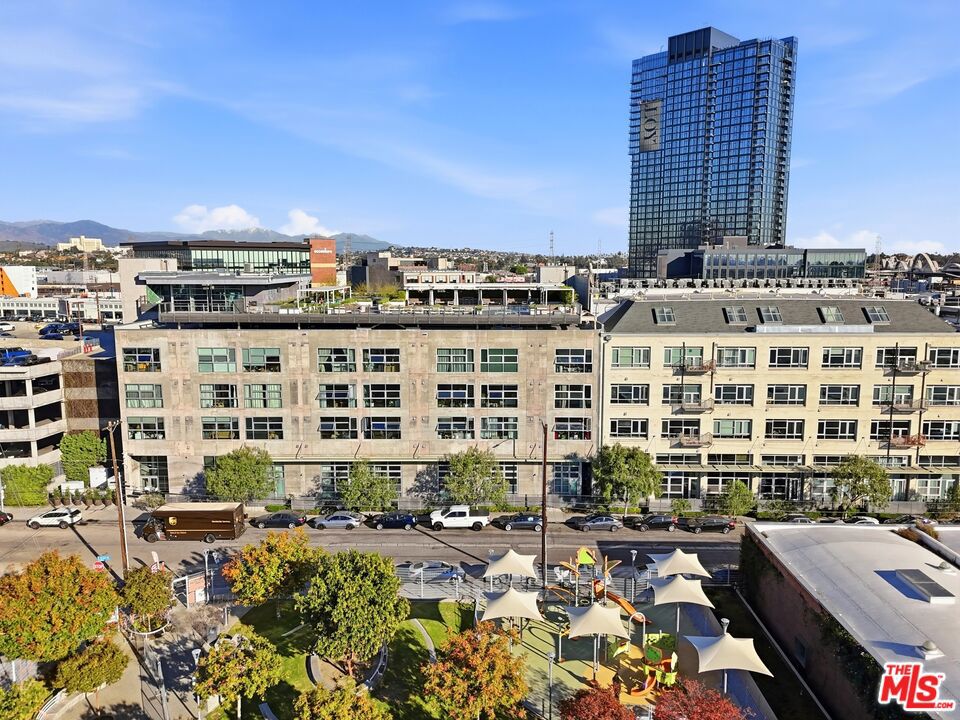530 S Hewitt Street 533, Los Angeles, CA 90013 — photo 1