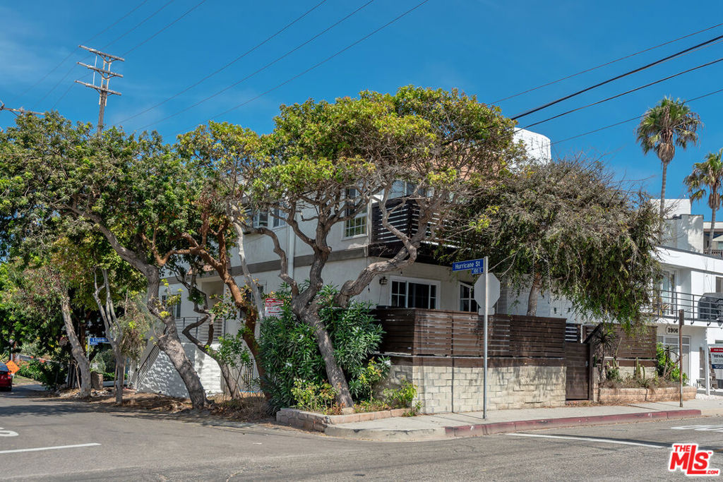 3900 Pacific Avenue, Marina Del Rey, CA 90292 — photo 1