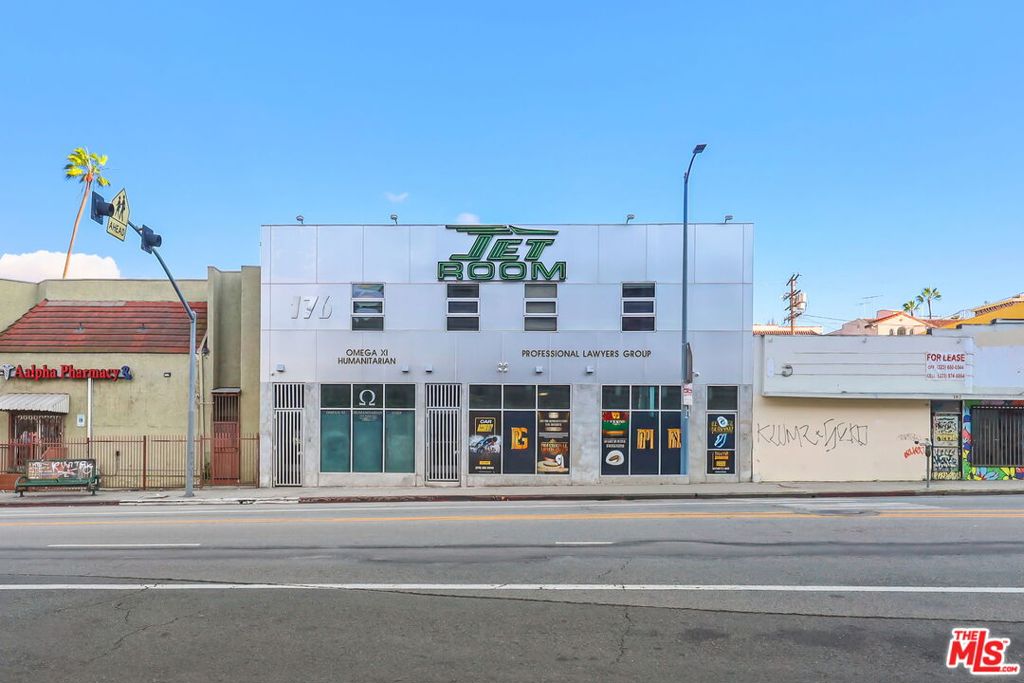 176 S Alvarado Street, Los Angeles, CA 90057 — photo 1