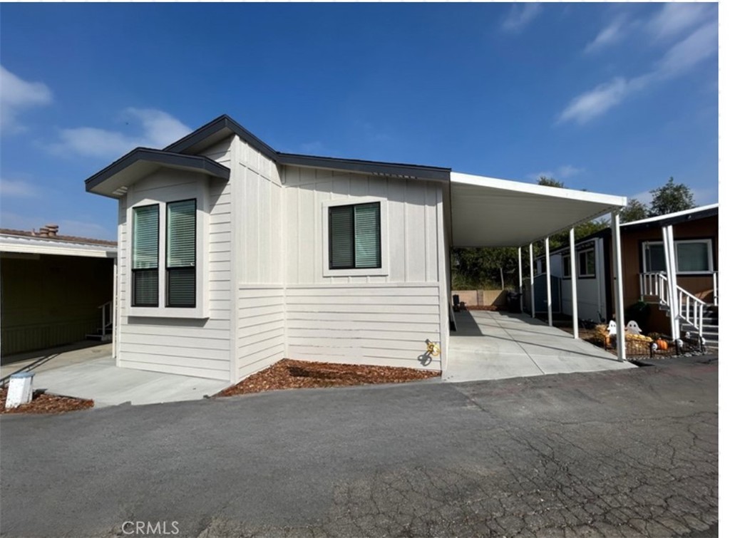 17261 Gothard Street 13, Huntington Beach, CA 92647 — photo 1